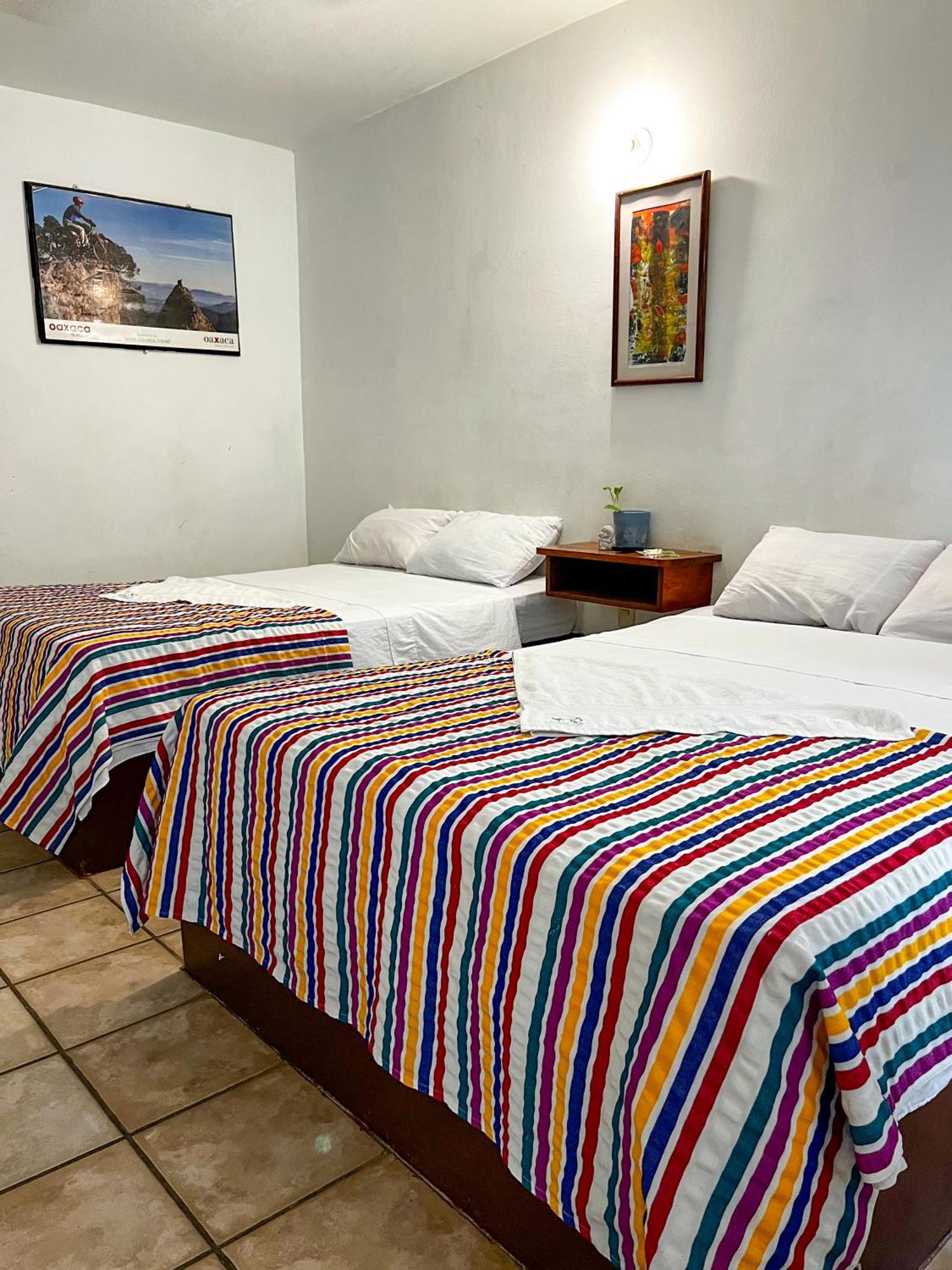 Hotel Om Downtown Santa Cruz Huatulco Extérieur photo
